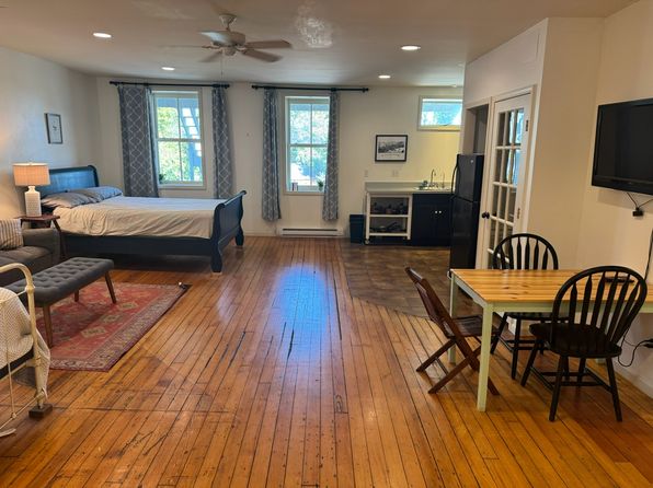 45 Reed St #2