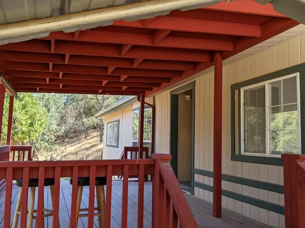 50635 Daffodil Ln, Squaw Valley, CA 93675