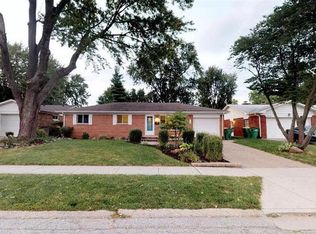 1717 Desoto Ln, Indianapolis, IN