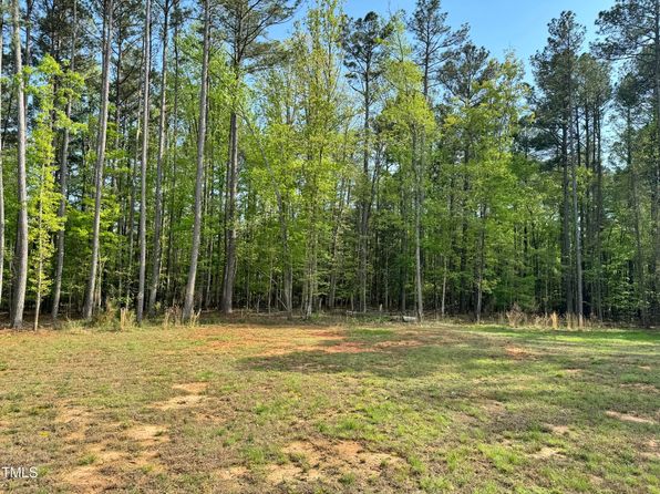 1010 Pool Rock Rd, Henderson, NC 27537