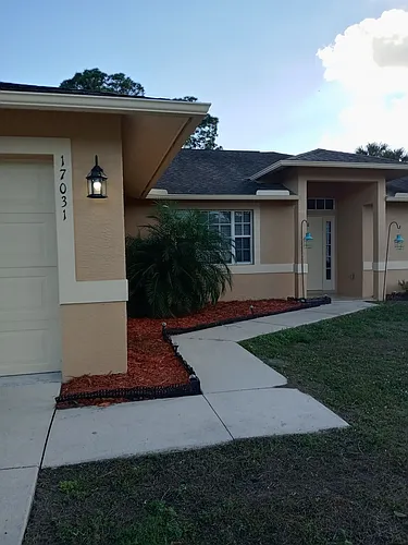 17031 Hillsborough Blvd Photo 1