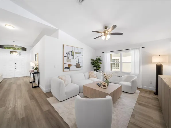 7576 NW 60th Lane, Parkland, FL 33067