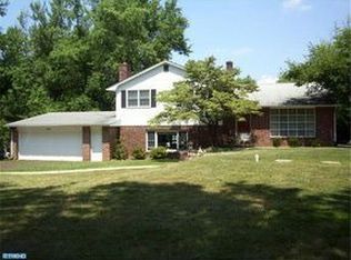 943 Callowhill Rd, Perkasie, PA 18944