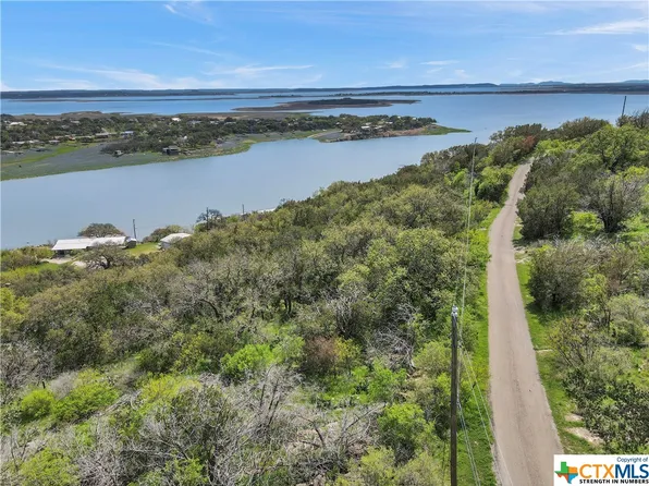 628 Ed Low Dr, Burnet, TX 78611