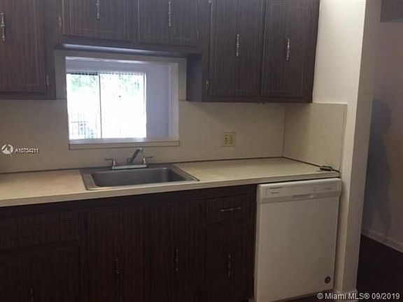 5th image of 11925 NE 2nd Ave #B204