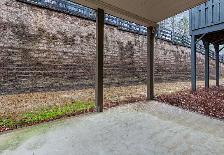 3209 Hallmark Ln — Photo 36