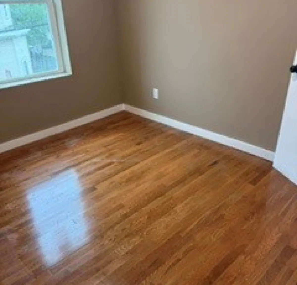 132 Congress Avenue Apartments — Photo 2