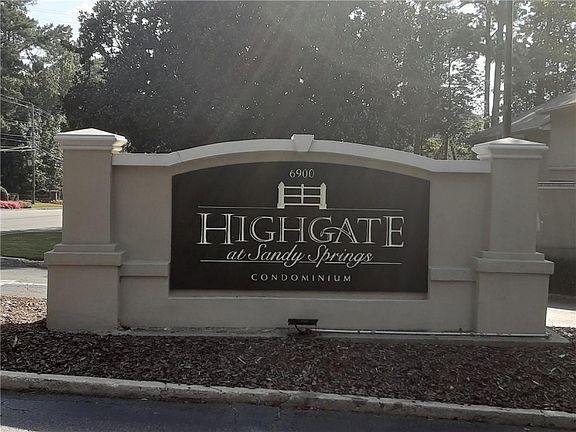 2nd image of 6900 Roswell Rd APT O3