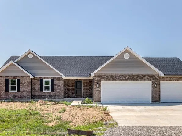 600 W Alton St, Marine, IL 62061