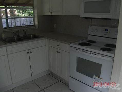 2nd image of 9011 SW 157th St