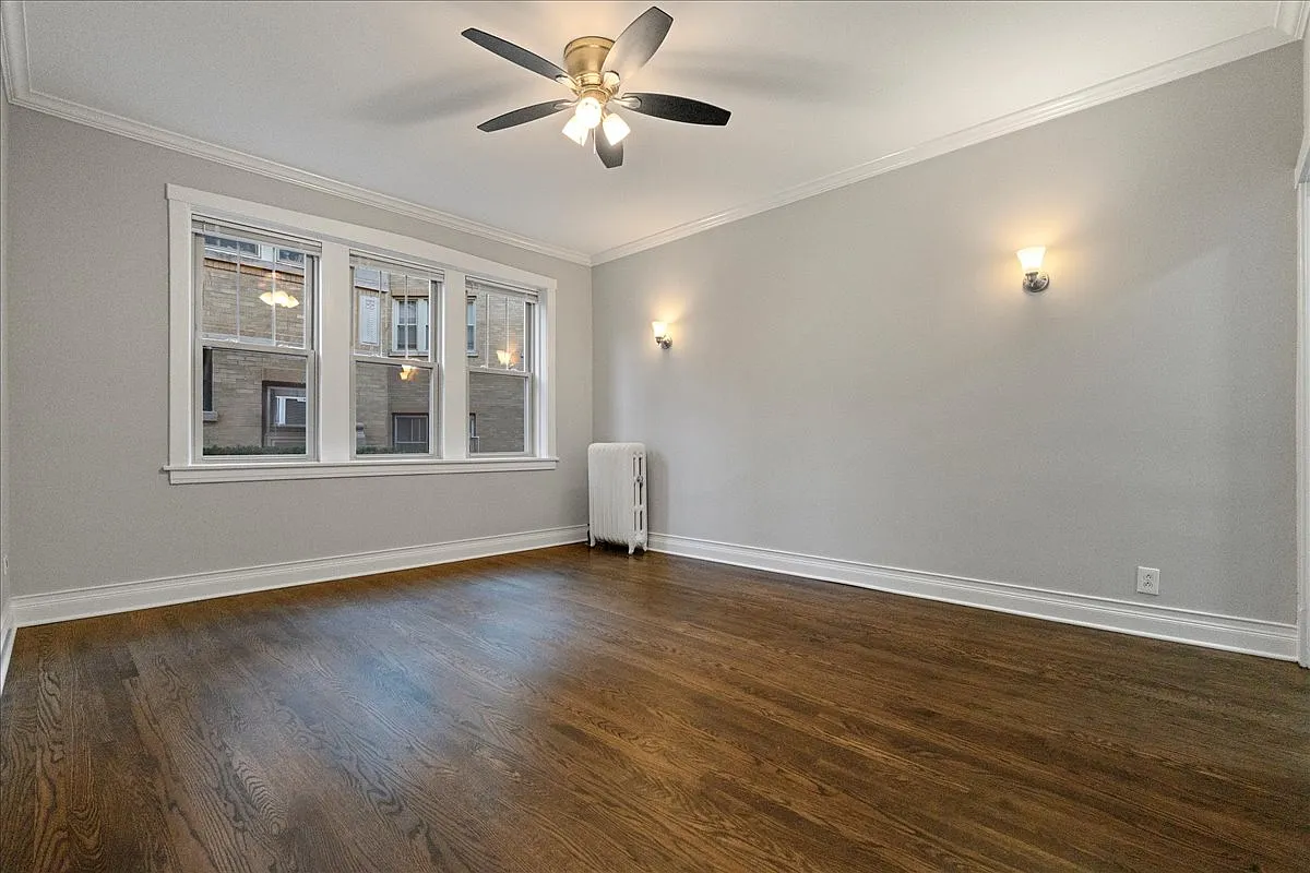 1 bed, 1.0 bath, $2,400 — Photo 3