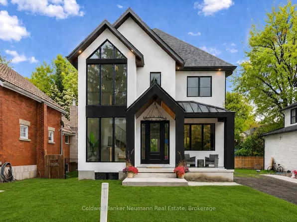 126 Oxford St, Guelph, ON N1H 2M7