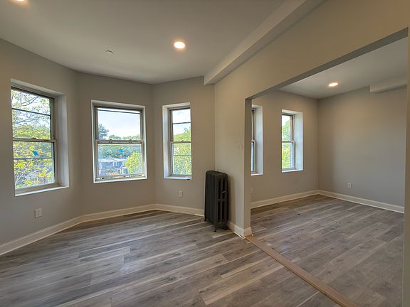 4th image of 74 Kirkland St APT 31