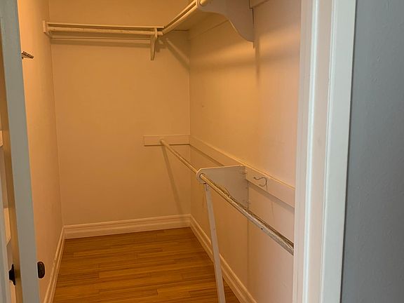2nd image of 1888 Greenfield Ave APT 203