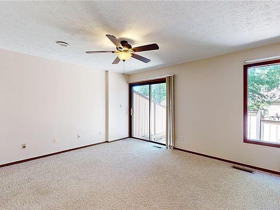 2nd image of 619 Center Ave