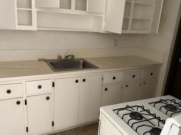 1600 NW 4th Ave APT 16A, Miami, FL 33136
