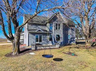 5007 E German Valley Rd, German valley, IL 61039