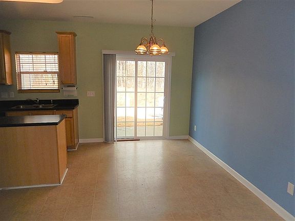 5th image of 1725 Tw Alexander Dr Unit 403