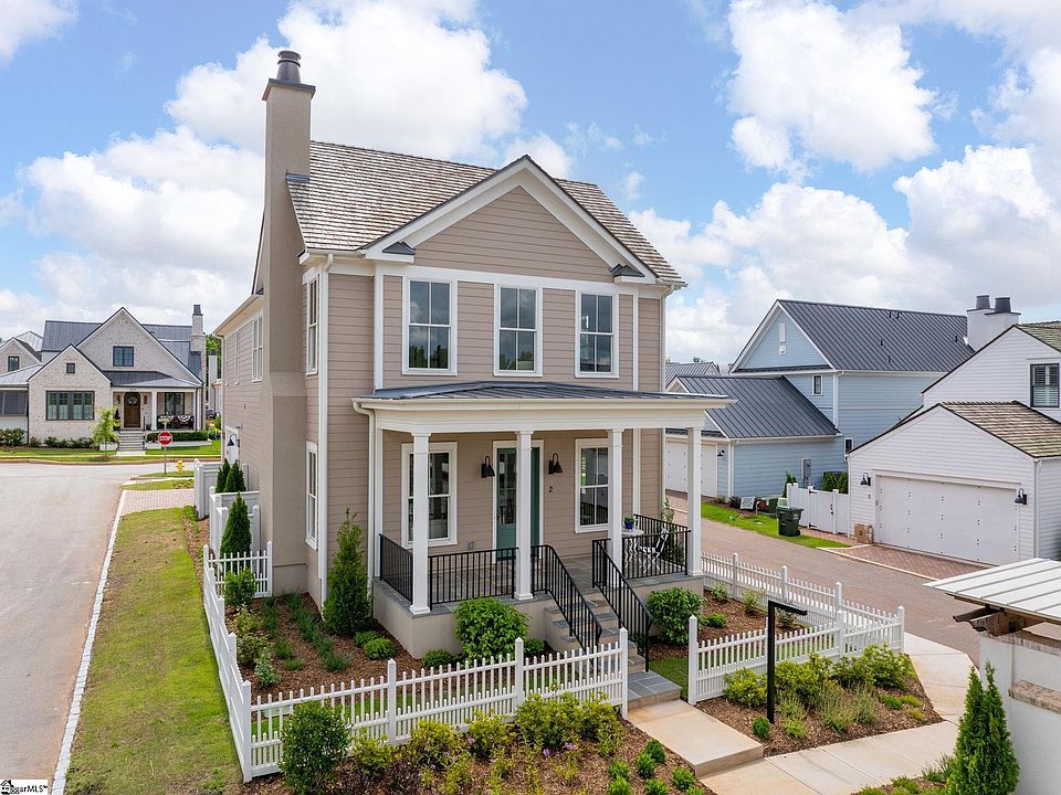 1st image of 2 Belgard Dr
