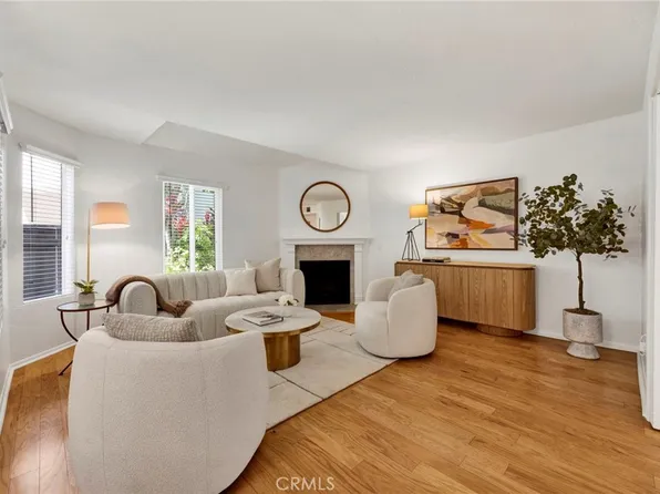 11939 Weddington St Unit 106, Valley Village, CA 91607