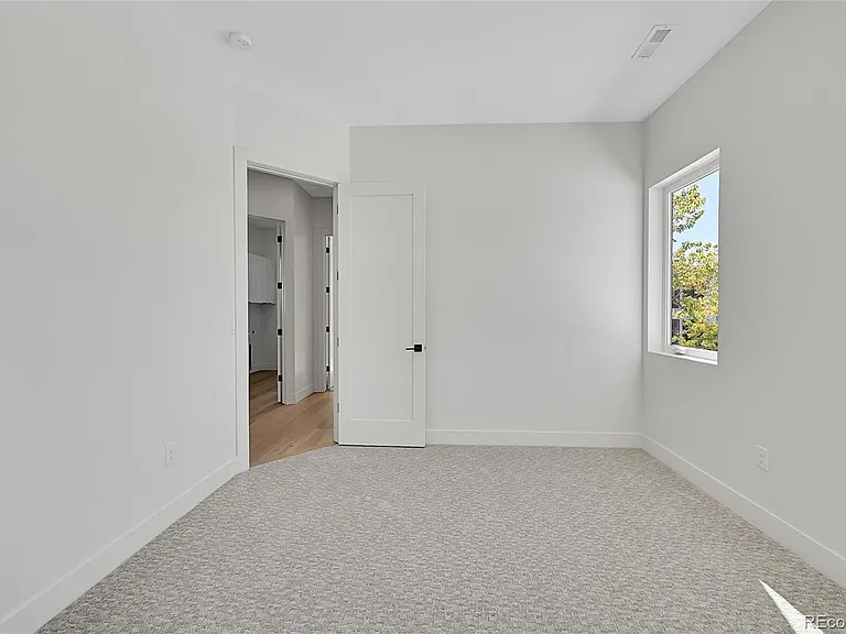4895 W 29th Ave — Photo 26