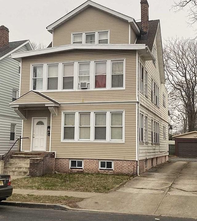1st image of 442 N Grove St