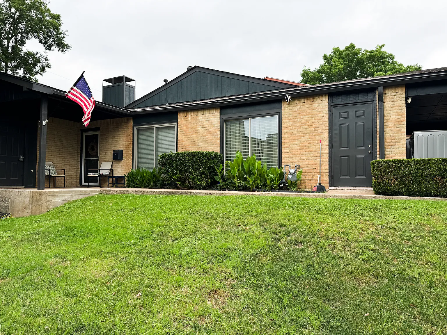 1524 El Camino Real — Photo 3