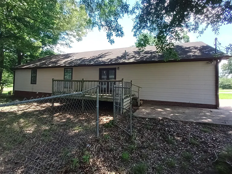 55 Clement Dr — Photo 13