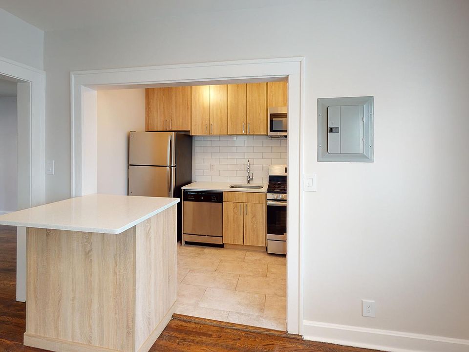1st image of 4310 Mercier St #B967c8325