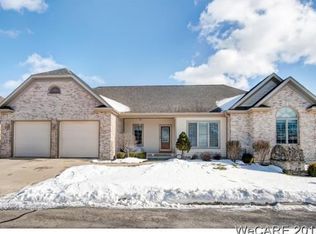 1695 Tanglewood Ln, Lima, OH 45805