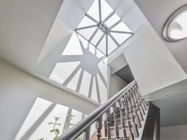 326 Kearny Avenue image 8 of 19