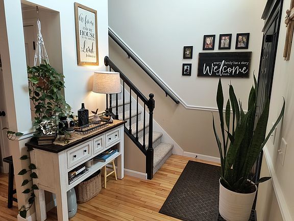 4th image of 28 Owens Drive #34