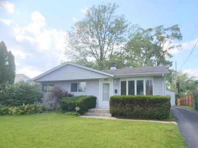 208 Albert Ter, Wheeling, IL, 60090