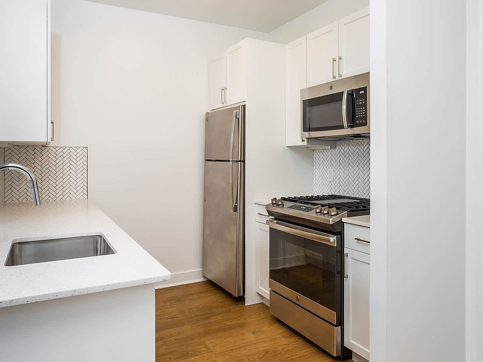 Kitchen with Stainless Steel Appliances