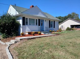 99 Hill St, Fieldale, VA 24089