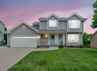 926 SE Allyn St, Ankeny, IA 50021