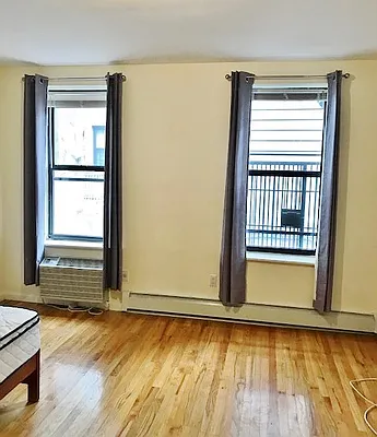 Rented by East Village Rentals and Sales | media 12