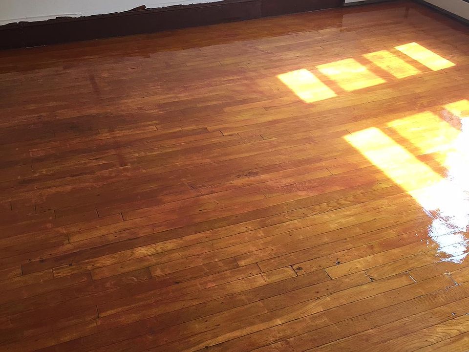 2nd image of 4581 Washington St
