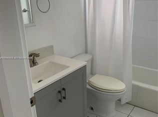 1450 Atlantic Shores Blvd APT 303, Hallandale Beach, FL 33009