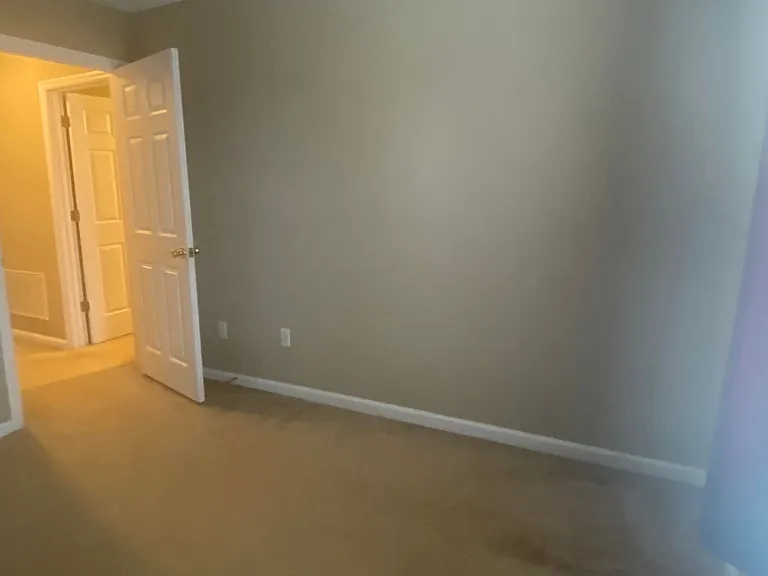16339 Old Ash Loop — Photo 17