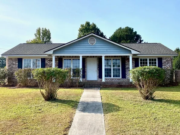 13 Hunters Gln NW, Rome, GA 30165