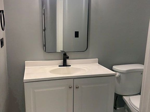 4th image of 1950 W Fargo Ave APT 3E