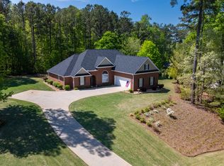 124 Riverbluff Dr, Lagrange, GA 30240