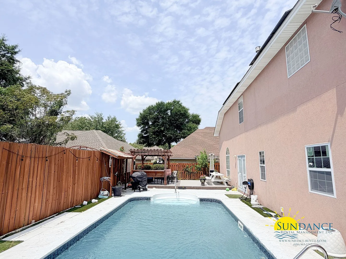 4BR Home in Fort Walton Beach with In-Ground Pool & Solar Panels! — Photo 2
