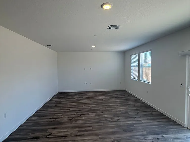 4774 Jema Way — Photo 4