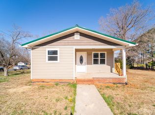 1117 E McGill St, Albemarle, NC 28001