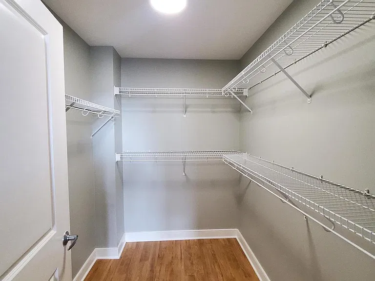 155 Potomac Psge #908 — Photo 26