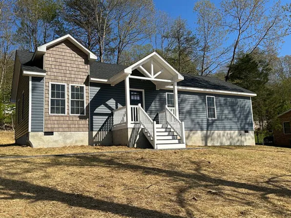 1776 Hawthorne Ave, Buena Vista, VA 24416