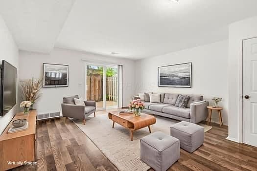 1st image of 13 King Arthur Ct