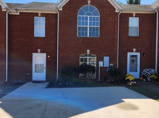 128 Rocky Ridge Dr, Helena, AL 35080